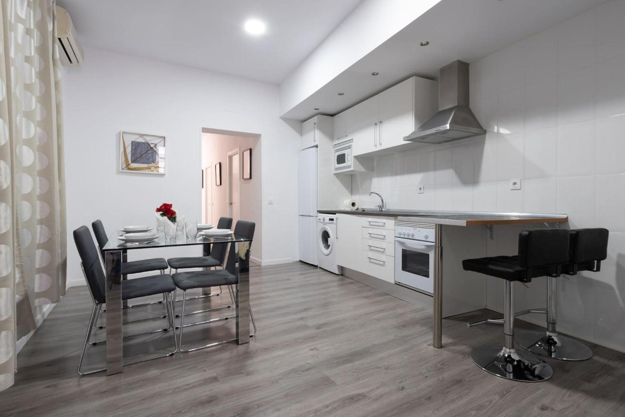 Apartamentos Day Madrid Sol Centro Gran Via Zewnętrze zdjęcie